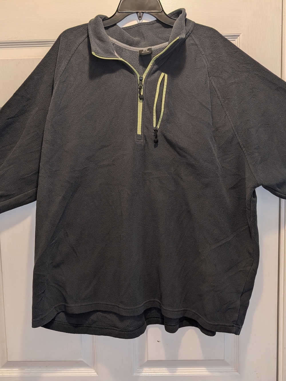 STARTER Women's Gray Zip-Up Fleece with Lime Accent